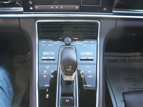 Used 2022 Porsche Panamera 4 AWD/4WD image 8