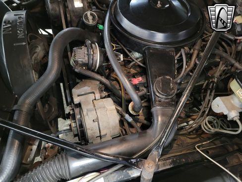 Used 1988 Cadillac Brougham image 17