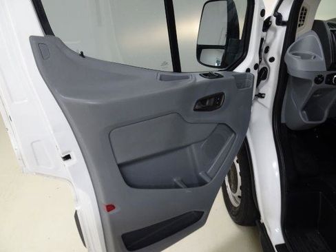 Used 2017 Ford Transit 250 148 Medium Roof RWD image 21