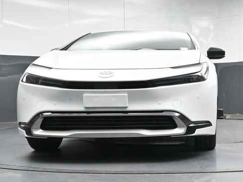Certified 2024 Toyota Prius Prime XSE image 24