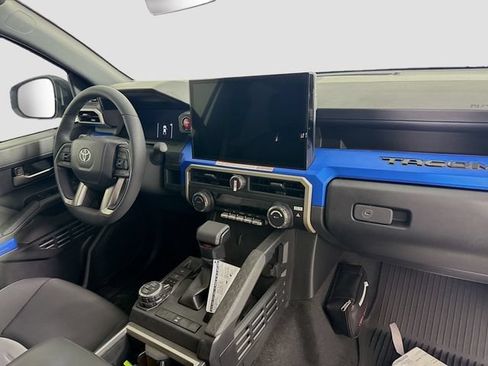 New 2025 Toyota Tacoma TRD Off-Road AWD/4WD image 26