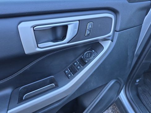 Certified 2023 Ford Explorer XLT w/ Equipment Group 202A image 11