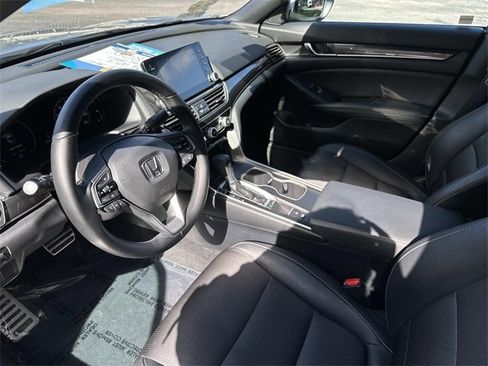 Used 2019 Honda Accord Sport image 22