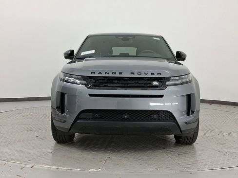 Used 2025 Land Rover Range Rover Evoque S image 6