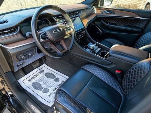 Used 2021 Jeep Grand Cherokee L Summit w/ MOPAR Finishing Package image 21