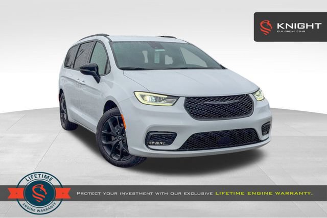 New 2026 Chrysler Pacifica Select FWD image 1