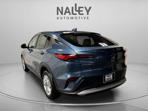 Used 2024 Buick Envista Preferred image 3