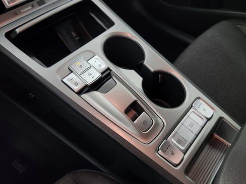 Certified 2023 Hyundai Kona SE FWD image 30