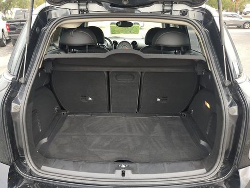 Used 2012 MINI Cooper Countryman FWD image 9