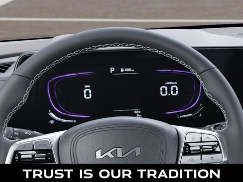 New 2025 Kia Telluride S image 21