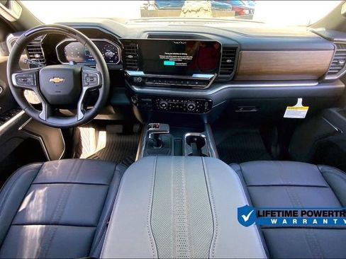 New 2026 Chevrolet Silverado 1500 High Country w/ Technology Package AWD/4WD image 6