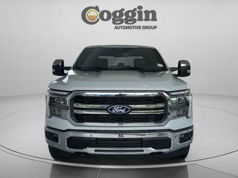 Used 2025 Ford F150 Lariat w/ Equipment Group 501A Mid AWD/4WD image 8