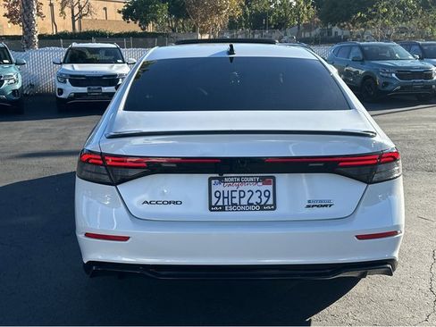 Used 2023 Honda Accord Sport image 6