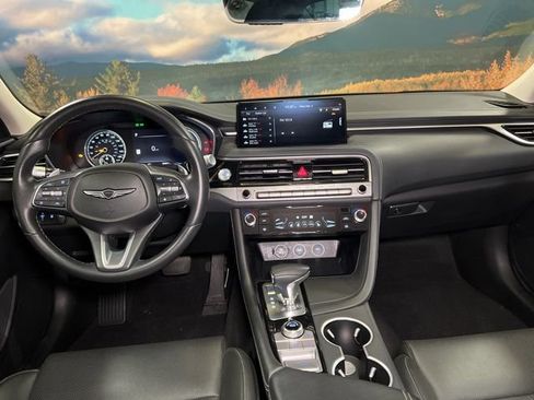 Used 2025 Genesis G70 2.5T image 59