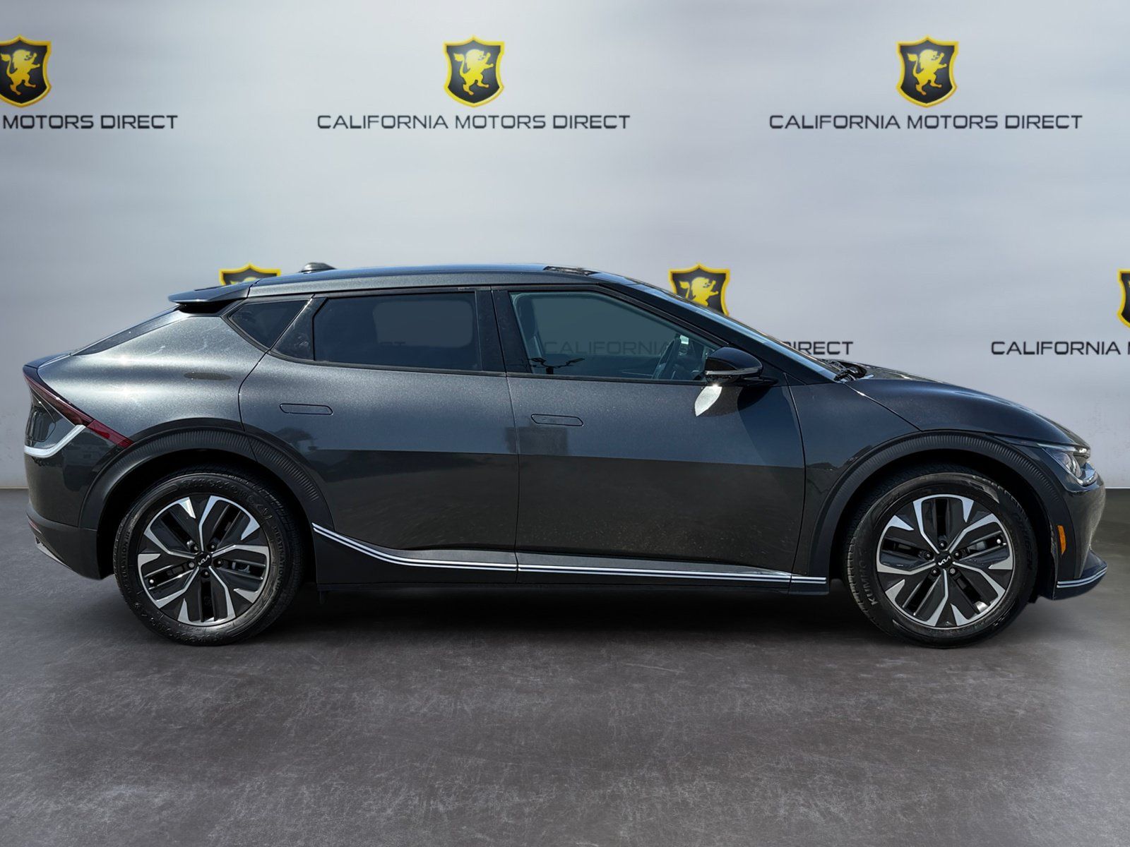 Used 2024 Kia EV6 Light RWD image 6