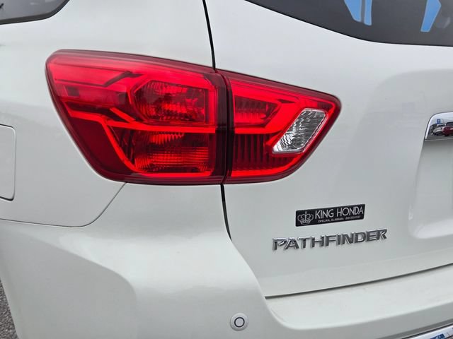 Used 2020 Nissan Pathfinder S FWD image 9