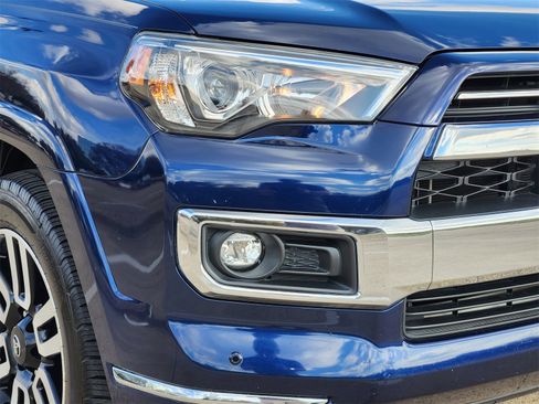Used 2022 Toyota 4Runner Limited image 9
