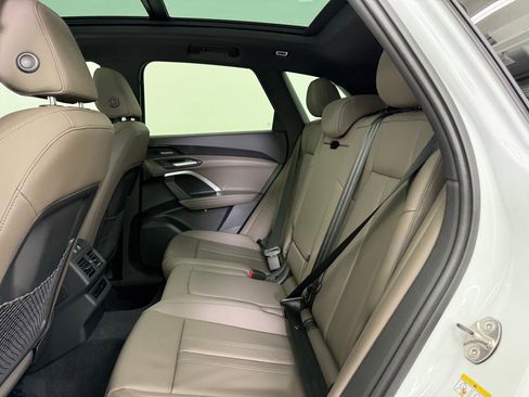 New 2025 Audi Q5 Premium Plus image 26
