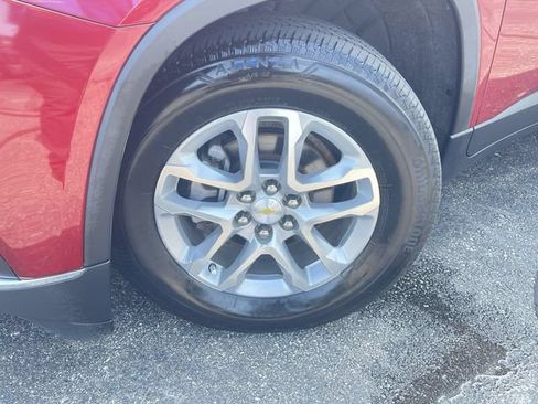Certified 2018 Chevrolet Traverse LT w/ LPO, Floor Liner Package AWD/4WD image 33