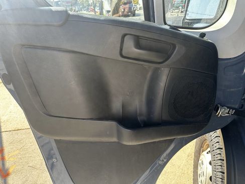 Used 2019 RAM ProMaster 2500 image 7