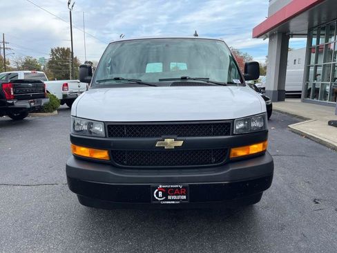 Used 2021 Chevrolet Express 2500 Extended w/ Driver Convenience Package image 3