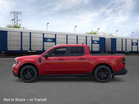 New 2026 Ford Maverick Lariat image 3
