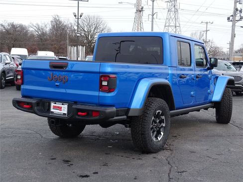 New 2025 Jeep Gladiator Rubicon image 12