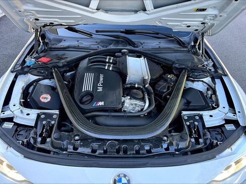 Used 2017 BMW M3 RWD image 30