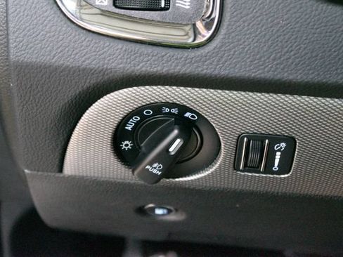 Used 2020 Dodge Durango GT AWD/4WD image 16