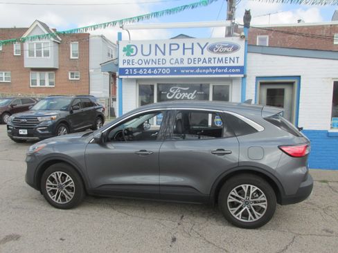 Used 2022 Ford Escape SEL image 7