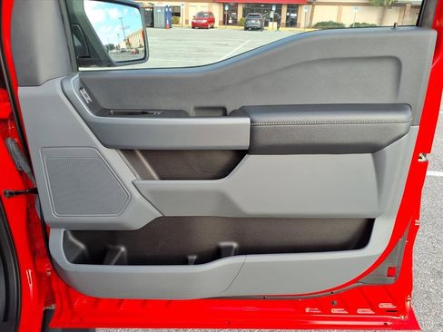 Used 2022 Ford F150 XLT image 15