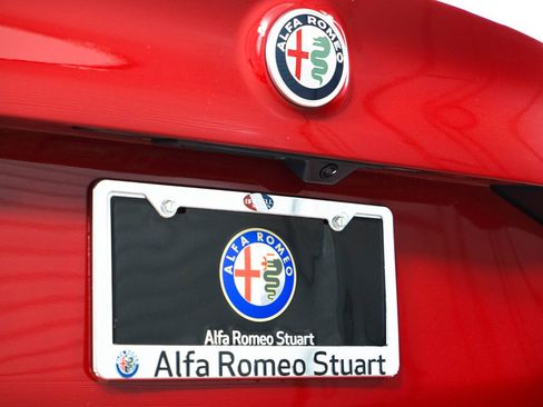 New 2024 Alfa Romeo Giulia Sprint image 21