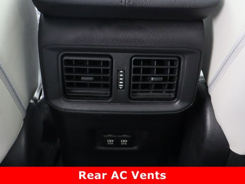 Certified 2020 Toyota RAV4 Limited image 33