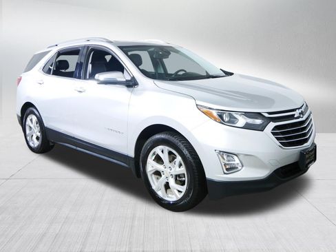 Used 2021 Chevrolet Equinox Premier AWD/4WD image 1