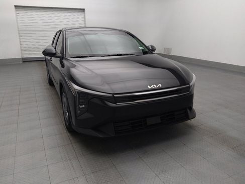 Used 2025 Kia K4 FWD image 14