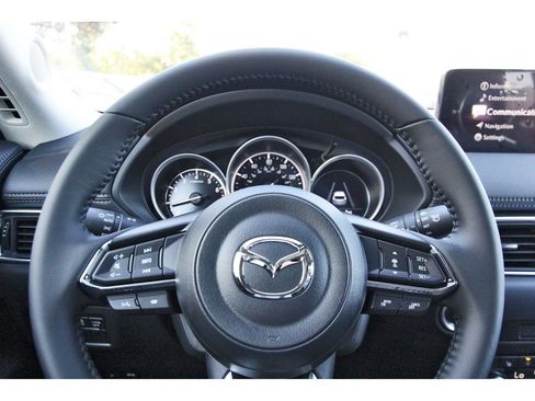 New 2025 MAZDA CX-5 AWD 2.5 S w/ Preferred Package image 11