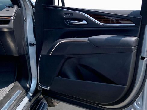 Used 2023 Cadillac Escalade Premium Luxury w/ LPO, Floor Liner Package AWD/4WD image 22