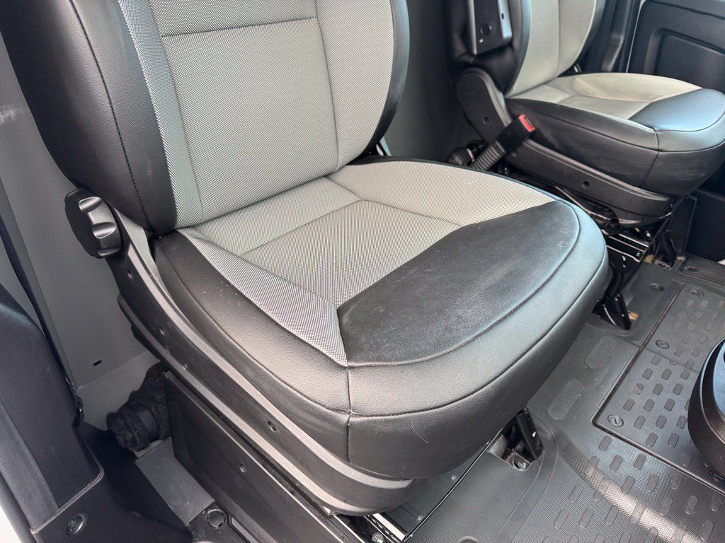 Used 2023 RAM ProMaster 3500 FWD image 29