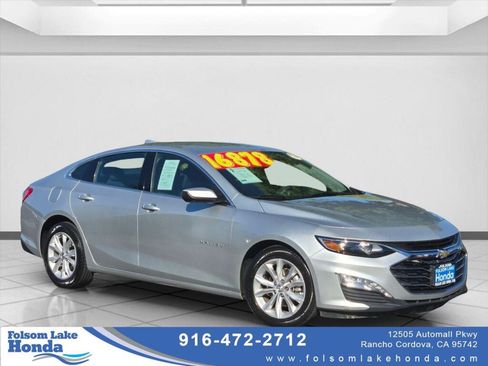 Used 2022 Chevrolet Malibu LT image 1