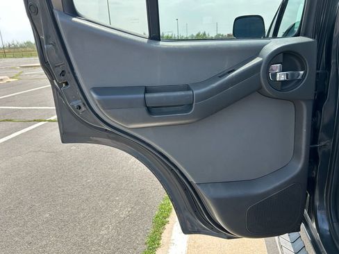 Used 2012 Nissan Xterra S w/ Value Package image 19