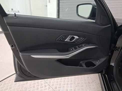 Certified 2025 BMW 330i Sedan image 11