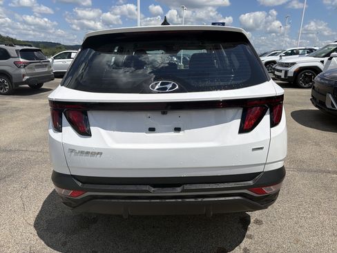 Used 2024 Hyundai Tucson SE AWD/4WD image 5