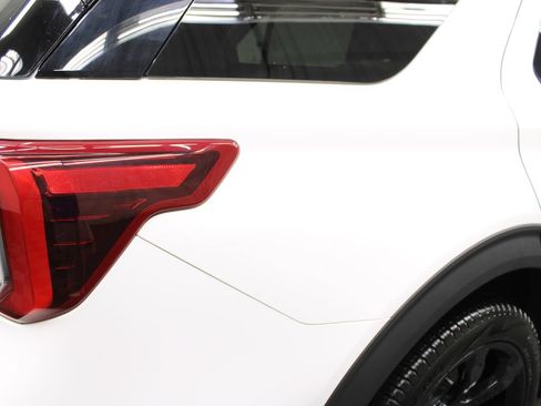 Used 2024 Ford Explorer ST w/ Technology Package AWD/4WD image 39