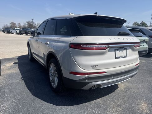 Used 2024 Lincoln Corsair Premiere Sport Utility image 2