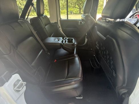 Used 2020 Jeep Wrangler Unlimited Rubicon AWD/4WD image 47
