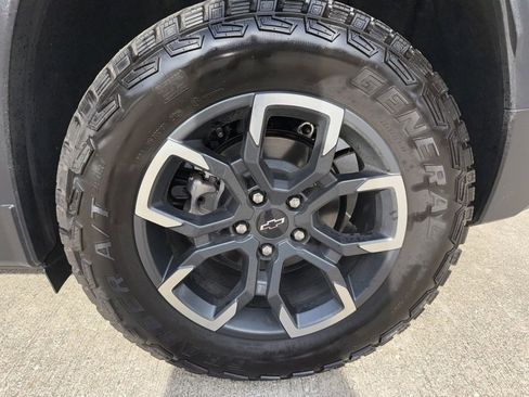 Used 2026 Chevrolet Equinox ACTIV w/ Convenience Package III FWD image 45