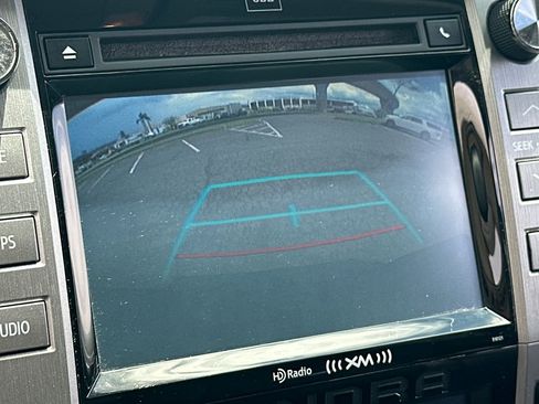 Used 2017 Toyota Tundra Limited image 18