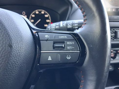 Used 2023 Honda HR-V Sport image 27
