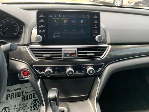 Used 2019 Honda Accord Sport image 12
