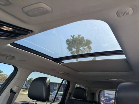 Used 2022 Jeep Grand Cherokee L Limited image 24